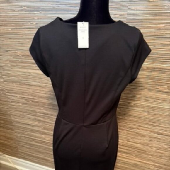Black Keyhole Dress NWT - Picture 2 of 4